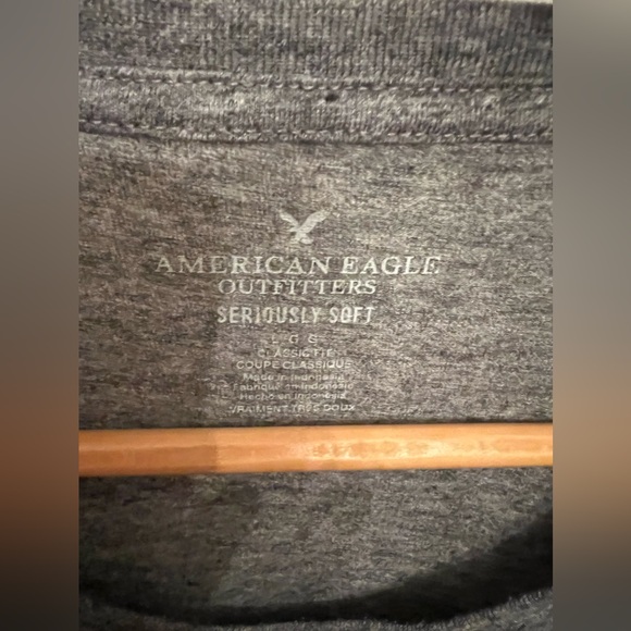 American Eagle Seriously Soft T-Shirt size Large Great Condition - Picture 2 of 3